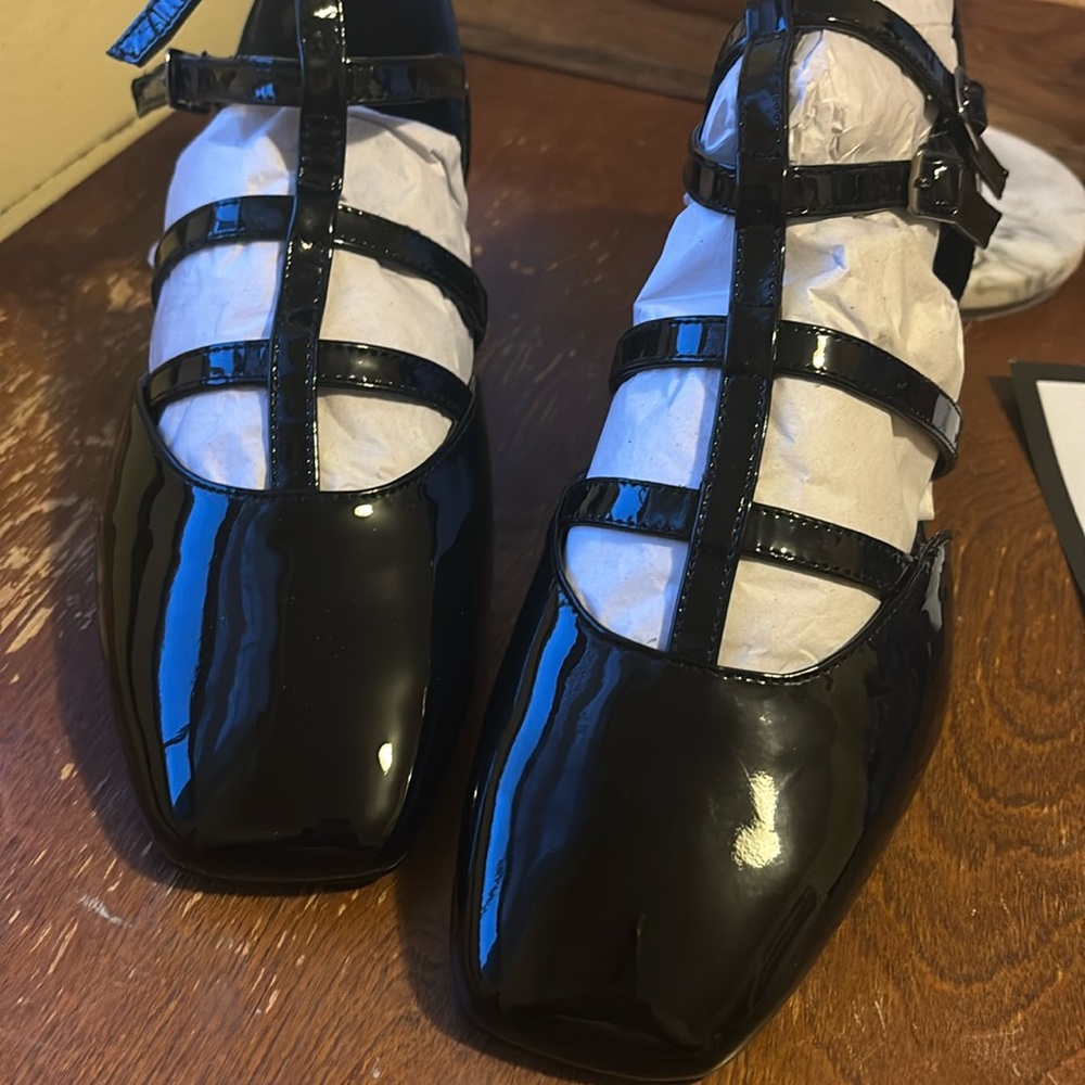 Seychelles sandals Black kissing booth patent leather